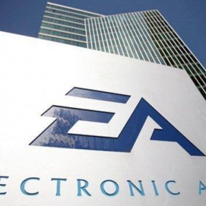 EA CEO否认寻求收购传闻 称EA在业界地位仍非常强势